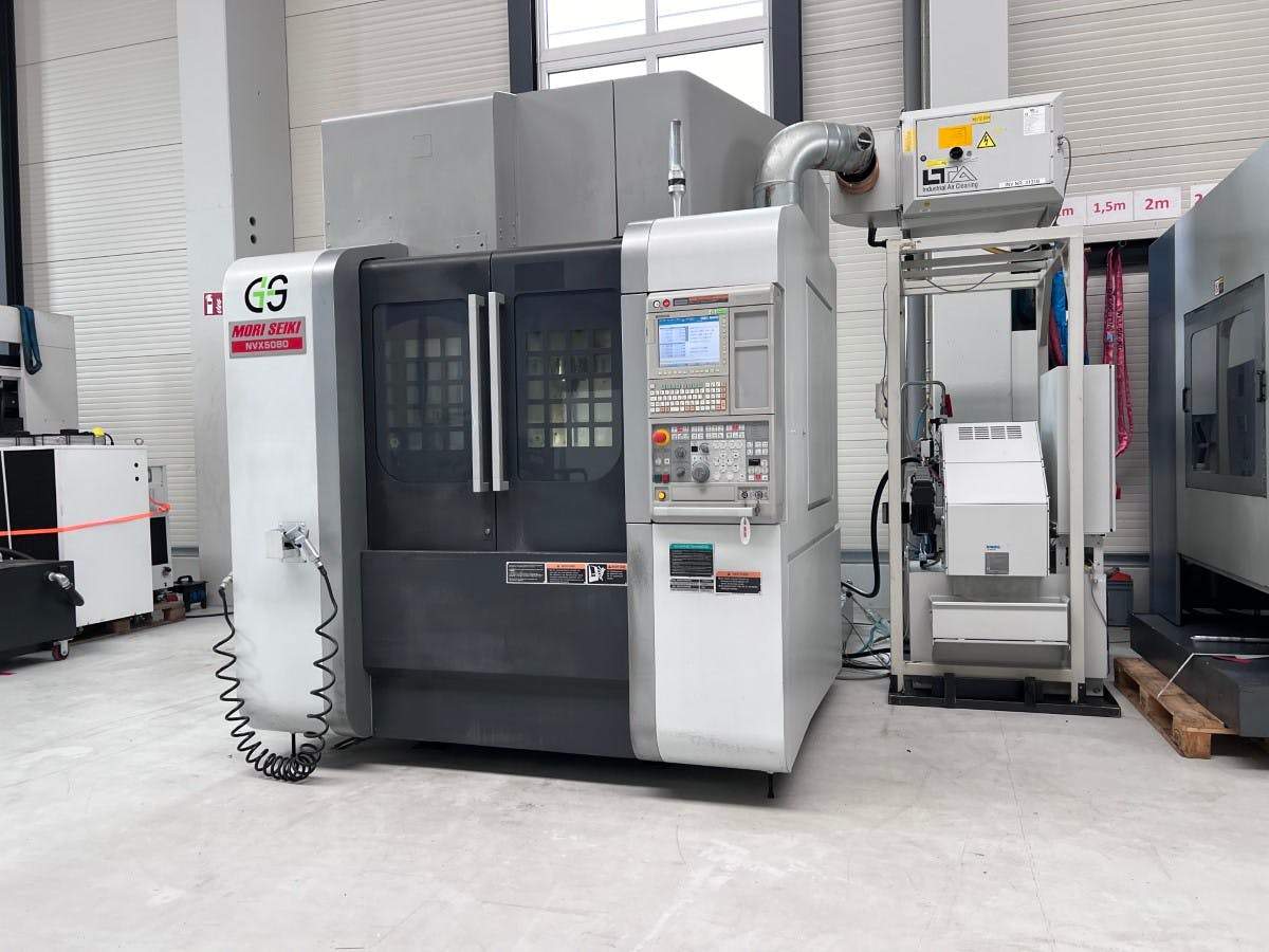 Mori Seiki NVX 5080 3-Achs Bearbeitungszentrum 2011