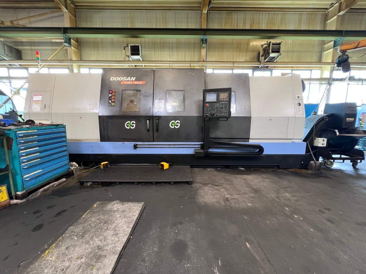 Doosan Puma 700LM CNC Drehmaschine 2009