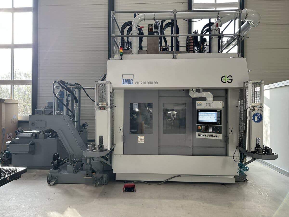 EMAG VTC 250 DUO DD Vertikaldrehmaschine 2020