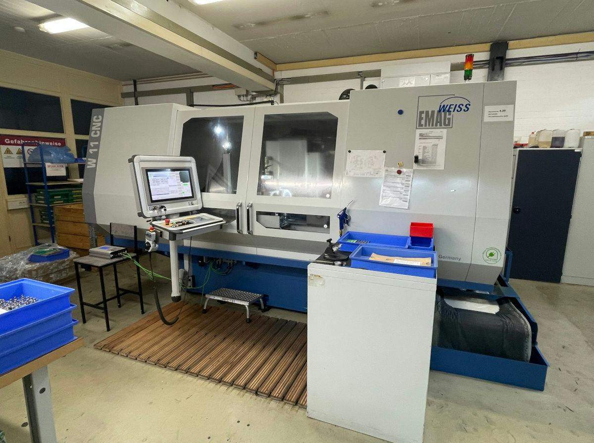 EMAG WEISS W 11-CNC SL650 Cylindrical grinding machine 2020
